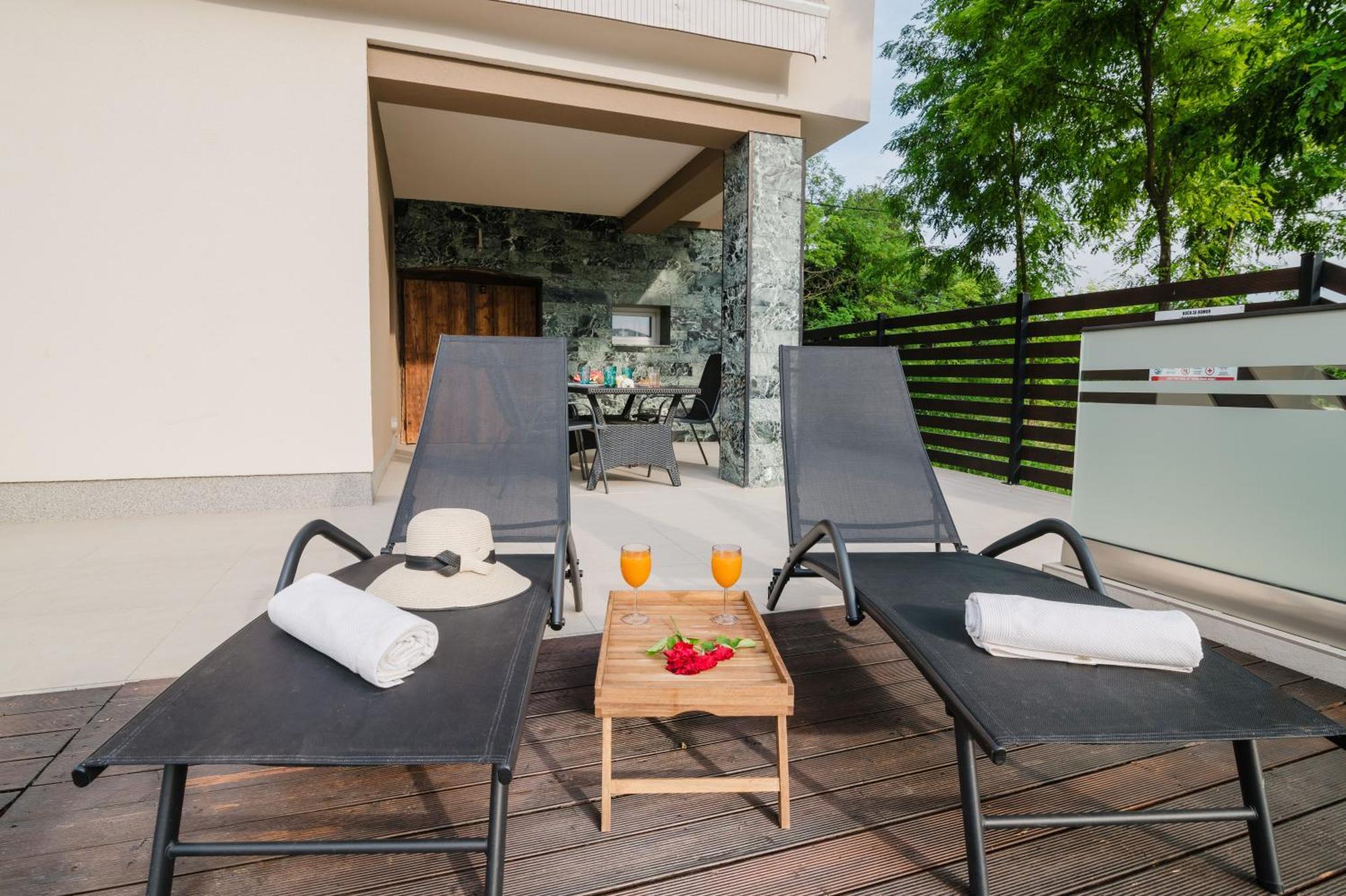Carobni Pogled Zagreb Villa Eksteriør bilde