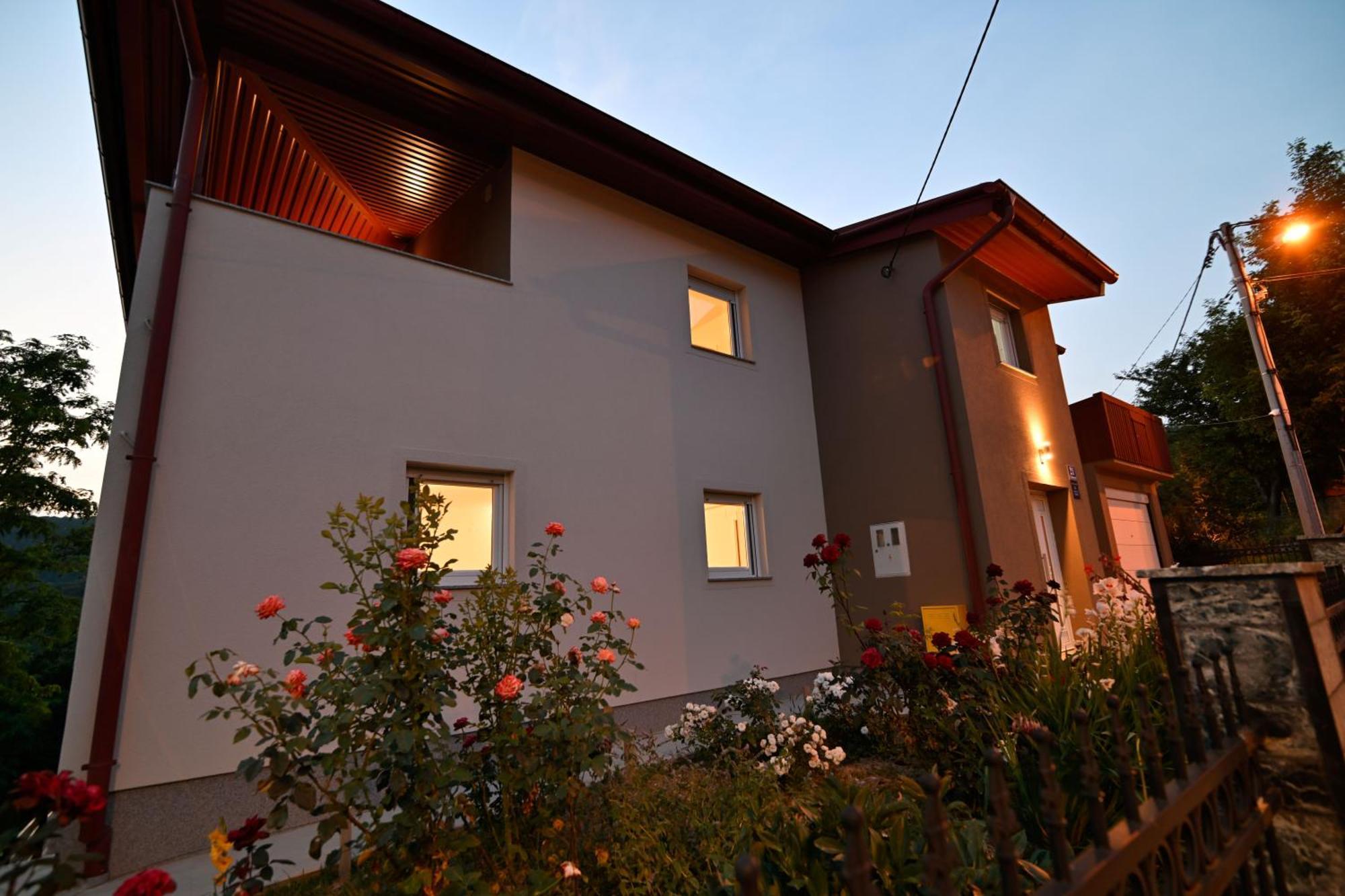 Carobni Pogled Zagreb Villa Eksteriør bilde